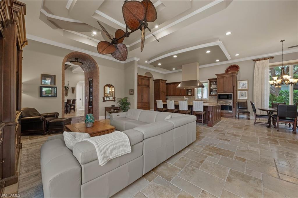 QUAIL WEST - Residential