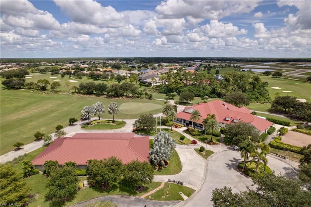 COUNTRY CLUB - Residential