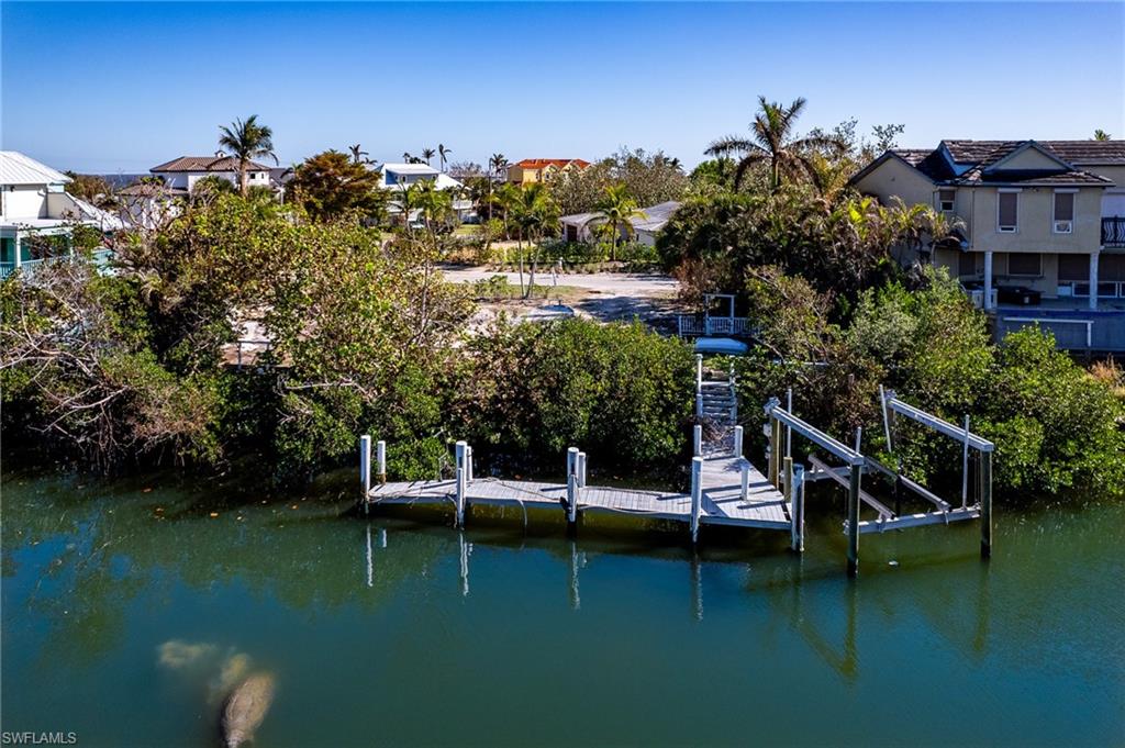 SANIBEL ISLES - Land