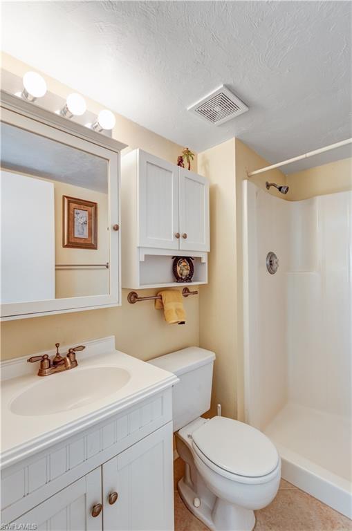 ESTERO COVE CONDO - Residential