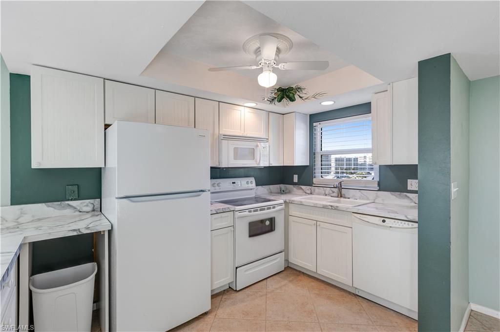 ESTERO COVE CONDO - Residential