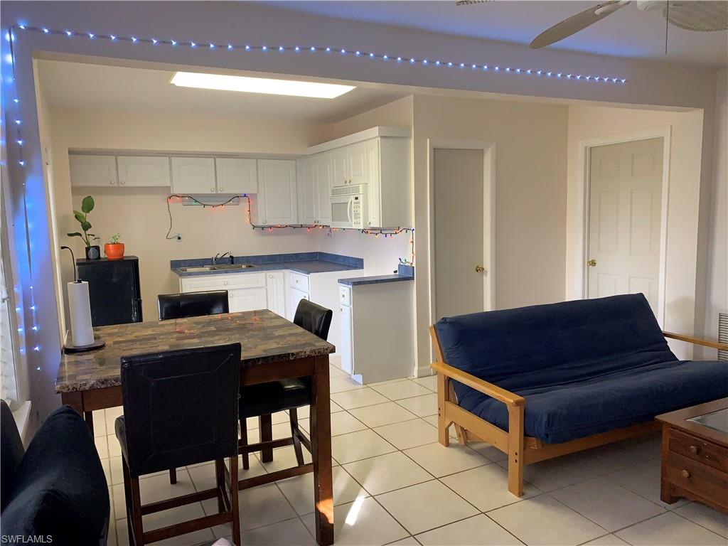 CAPTAINS COVE - Residential