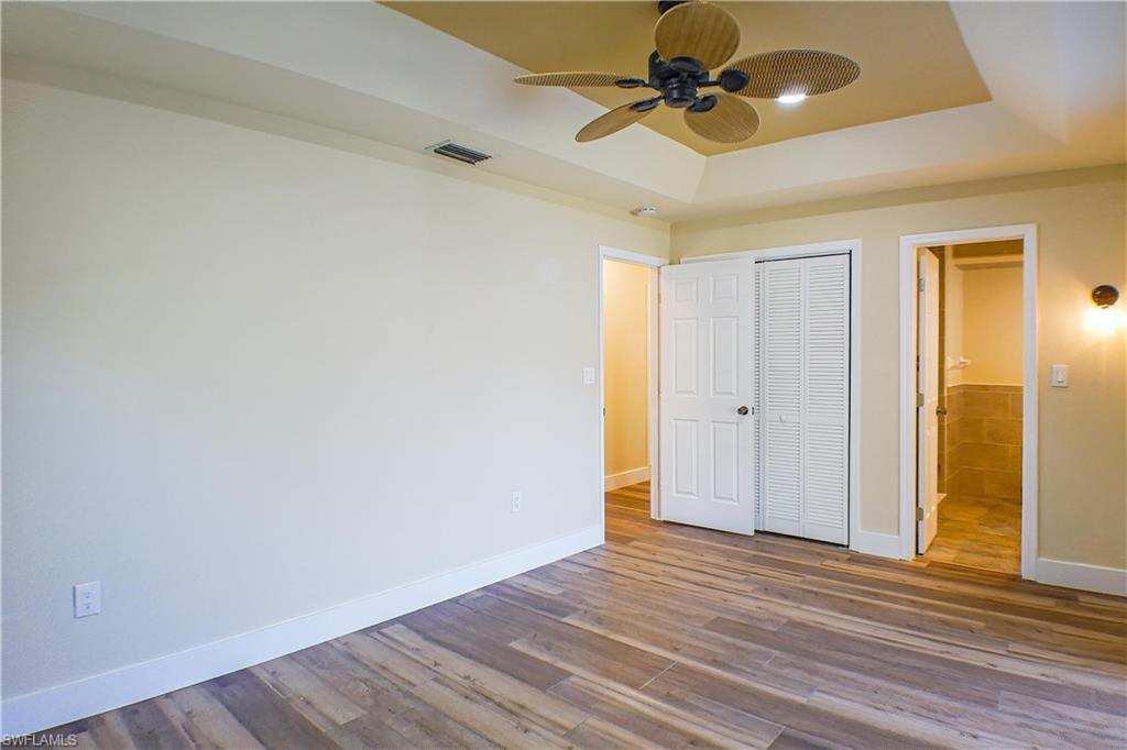 YACHT CLUB COLONY - Residential Lease