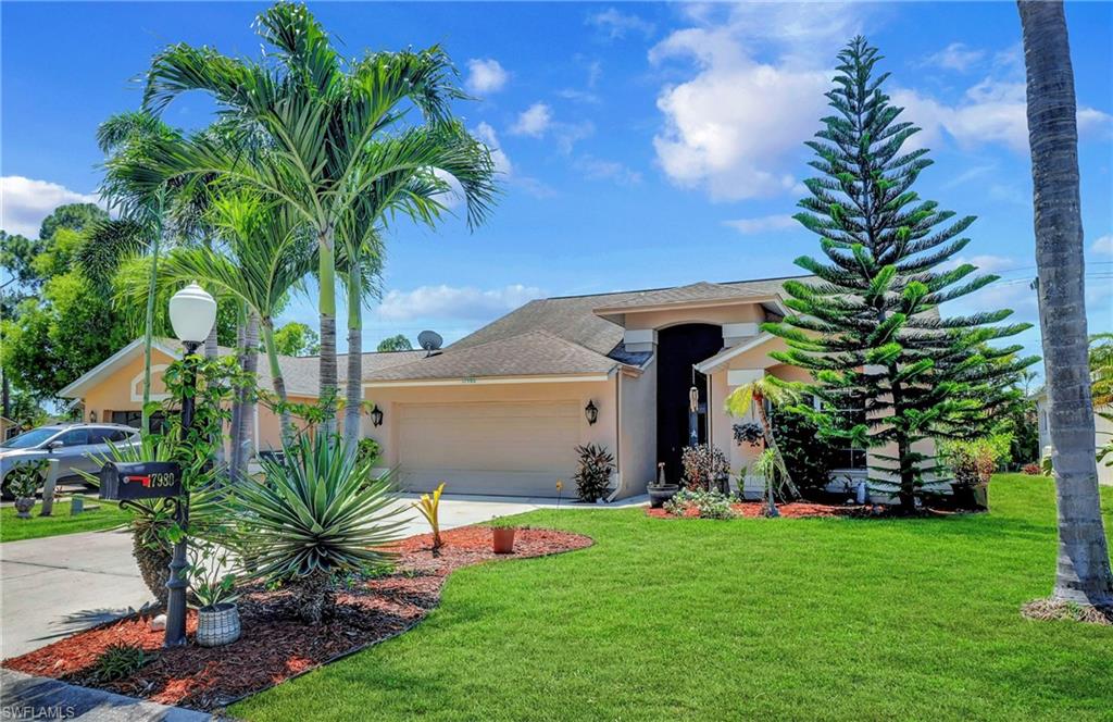 ISLANDS AT THREE OAKS - Residential