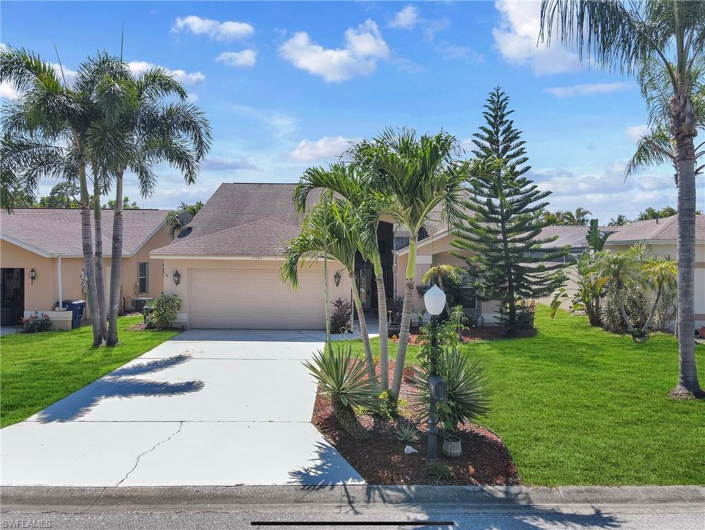 ISLANDS AT THREE OAKS - Residential