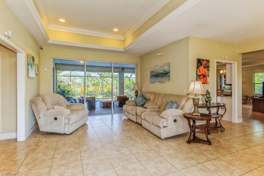 GOLDEN GATE ESTATES - Residential