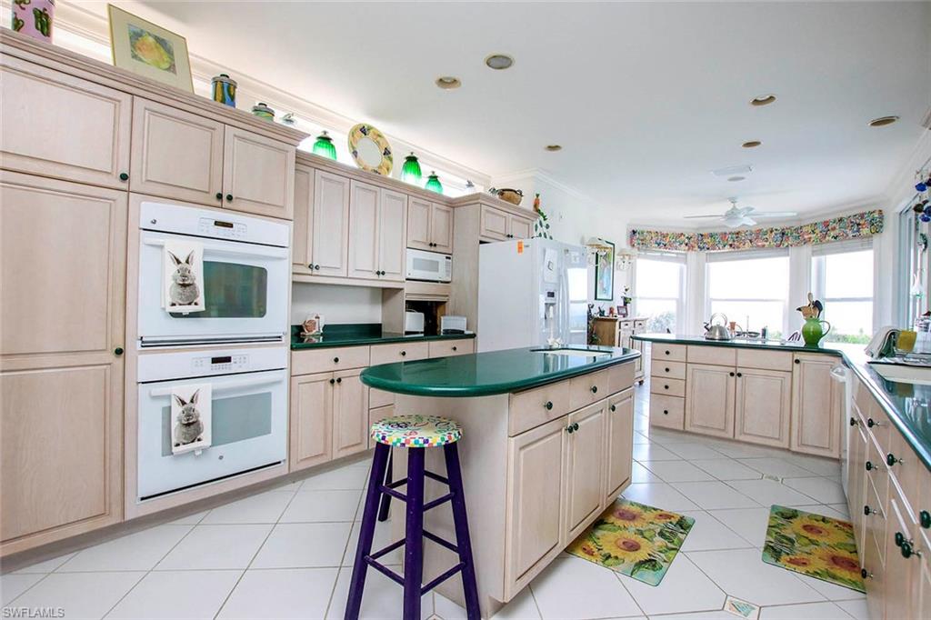 CHATEAUX SUR MER UNREC - Residential