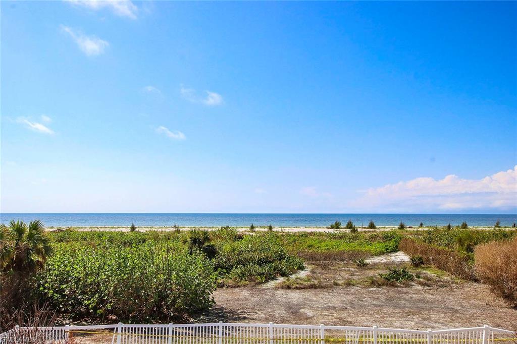 CHATEAUX SUR MER UNREC - Residential