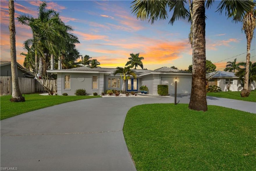 Gulf access home in Old Fort Myers neighborhood! Renovated home located on the riverside of the historical McGregor Blvd-giving you easy access to the River District & to the beaches of Sanibel/Captiva & Estero Island. This home is located on a wide canal that has just been dredged and has a starting depth of 5 feet. Gorgeous single family home w/ a freshly painted circular drive, living/family room layout, 1 yr old shingle roof, 6yr old a/c unit, French door front entry, beautiful wood flooring, recently updated contemporary designed kitchen (w/ pantry, subway tile backsplash, stainless steel appliances, granite countertop, soft closing cabinets & drawers plus pull outs in 2 cabinets, and under cabinet lighting), extended master bedroom w/ large walk-in closet & new skylight in master bath, reinforced hurricane grade garage door, 7x9 storage room on side of home, surround sound wiring, deep well for irrigation water that leaves NO rust stains on home, boat dock & boat lift, and a huge slider system leading from the family room to the screened lanai allowing the home to be wide open on cool SWFL days. McGregor Isles has a voluntary HOA and is a highly desired boating community!