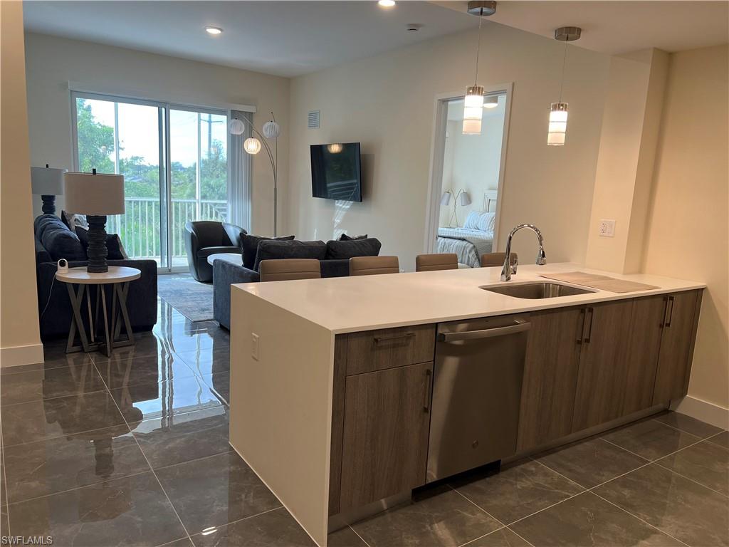 BOTANIKA - Residential Lease