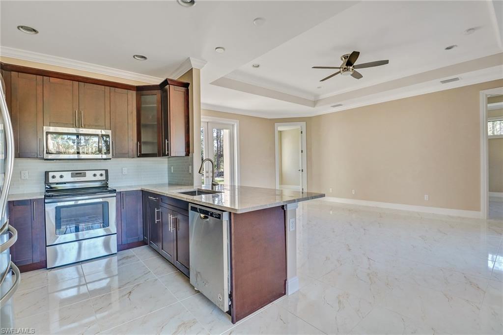 GOLDEN GATE ESTATES - Residential