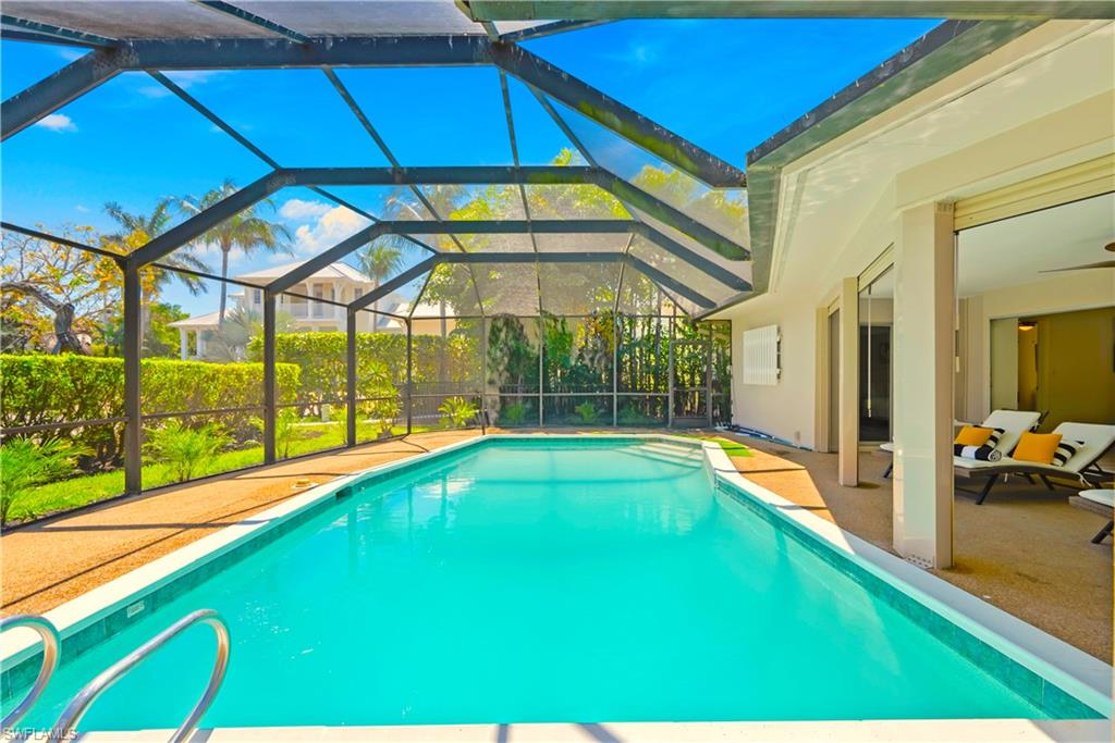 AQUALANE SHORES - Residential Lease