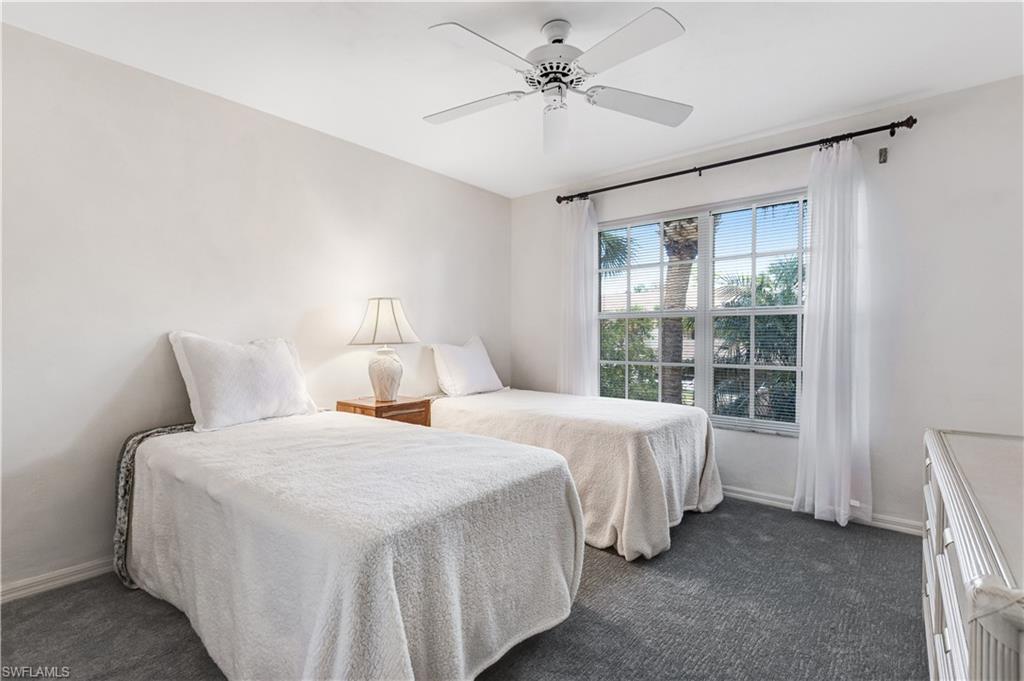 SAWGRASS POINT - Residential