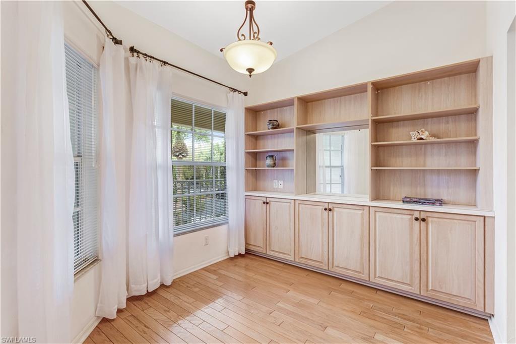 SAWGRASS POINT - Residential