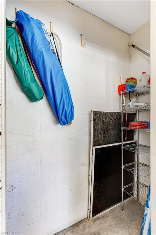 SAWGRASS POINT - Residential