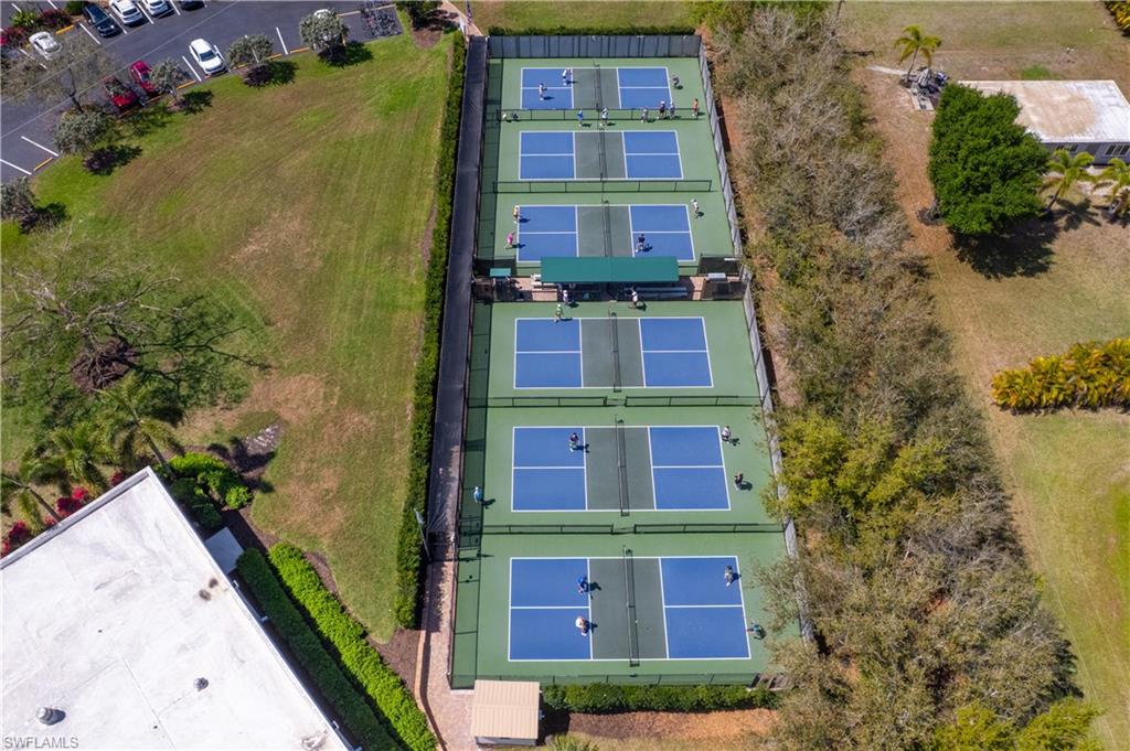 SAWGRASS POINT - Residential