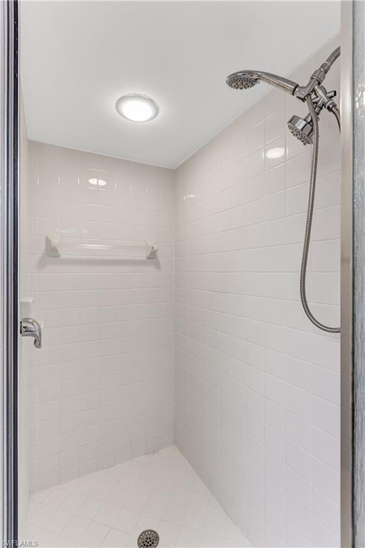 SAWGRASS POINT - Residential