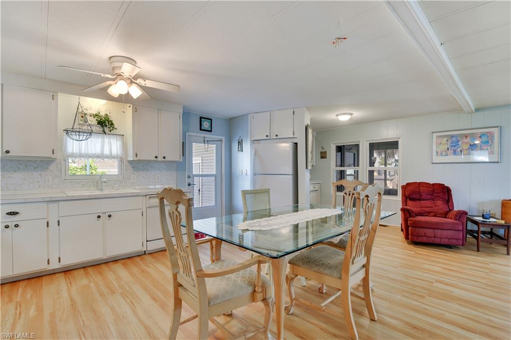 BAYSIDE ESTATES - Residential