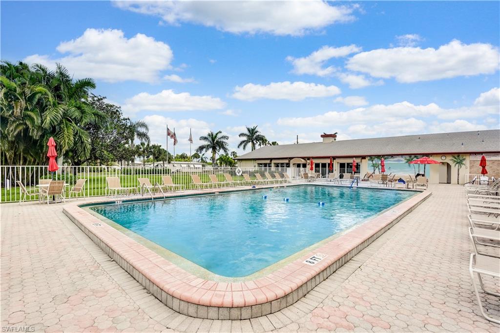 BAYSIDE ESTATES - Residential