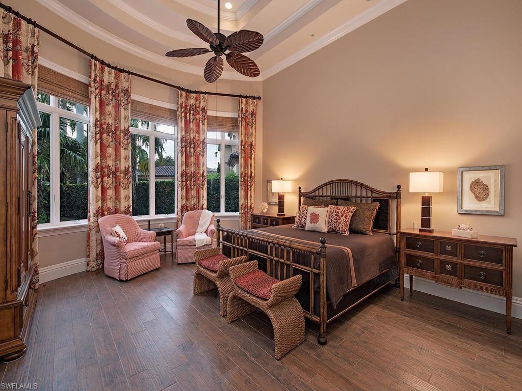 ISLE ROYALE - Residential