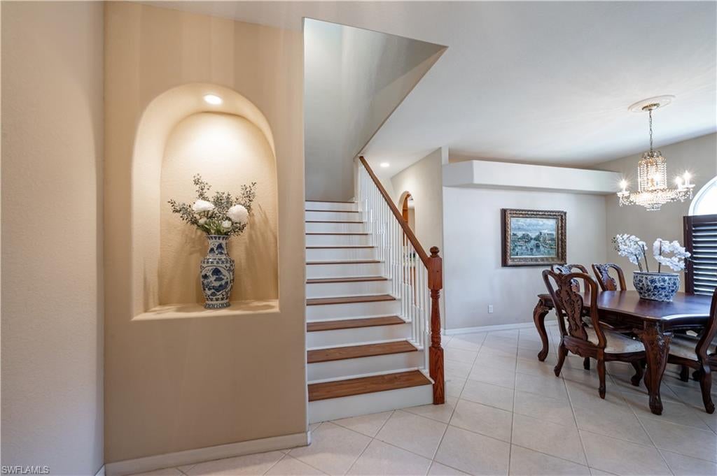 3911 Aurora CT