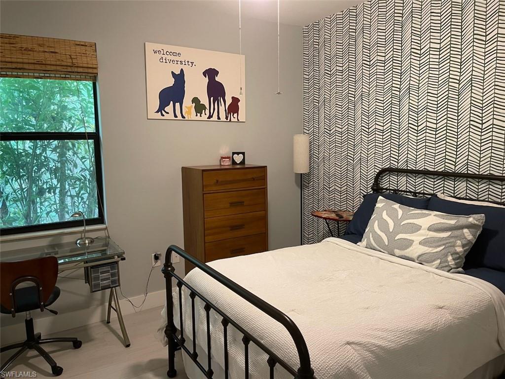 HALLENDALE - Residential Lease