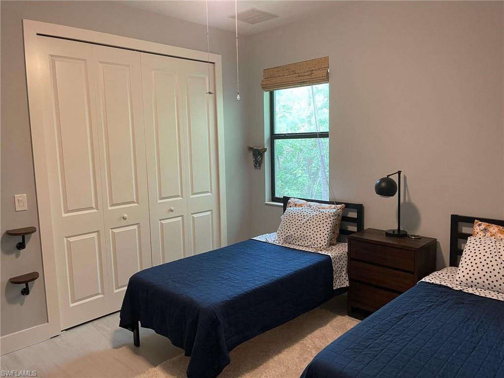 HALLENDALE - Residential Lease