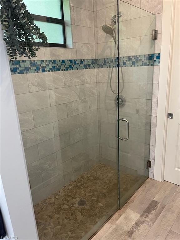 HALLENDALE - Residential Lease