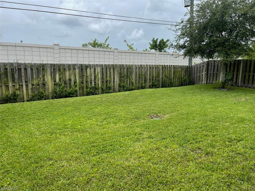 HALLENDALE - Residential Lease