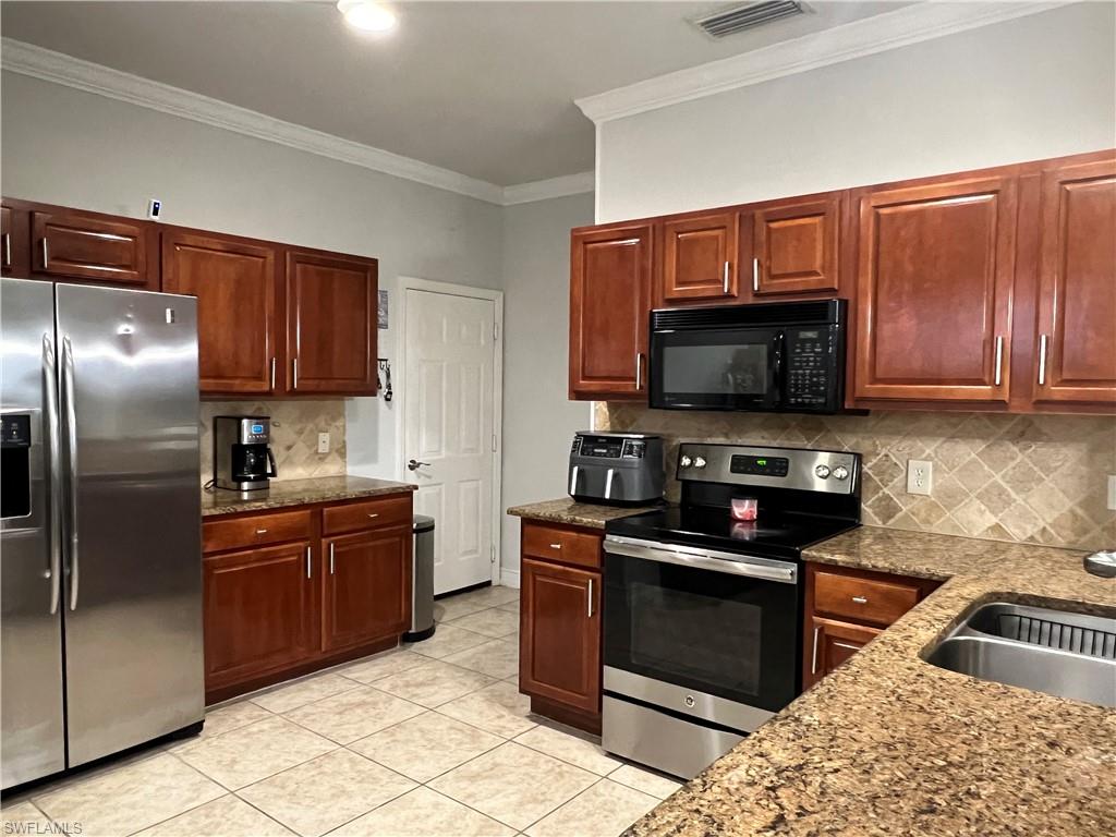 PINEHURST - Residential Lease