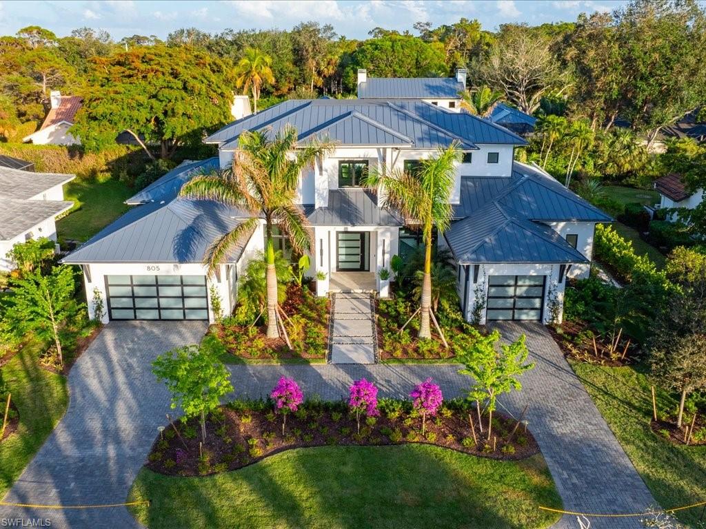 PINECREST AT PELICAN BAY - Residential