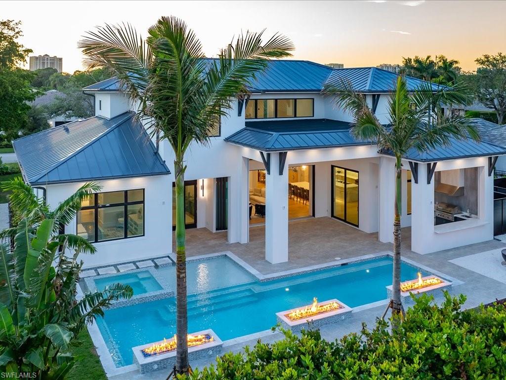 PINECREST AT PELICAN BAY - Residential