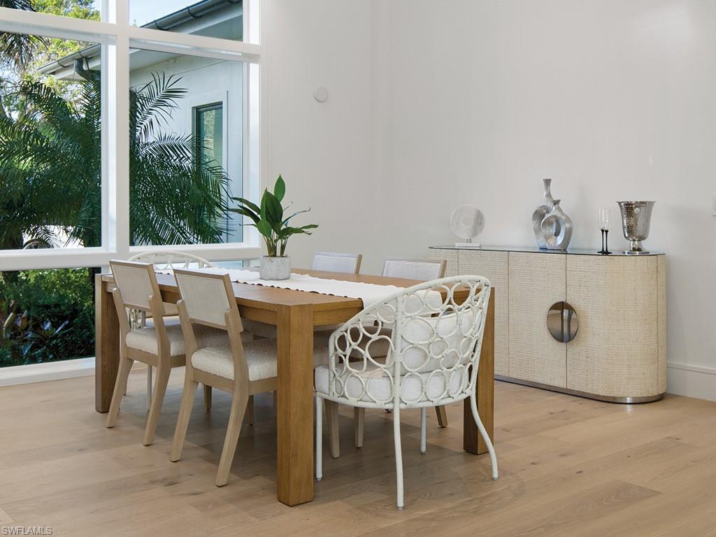 PINECREST AT PELICAN BAY - Residential