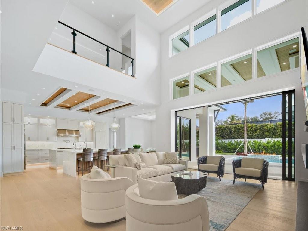 PINECREST AT PELICAN BAY - Residential