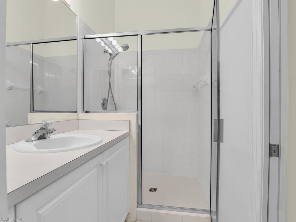 SUNSET CAY VILLAS - Residential