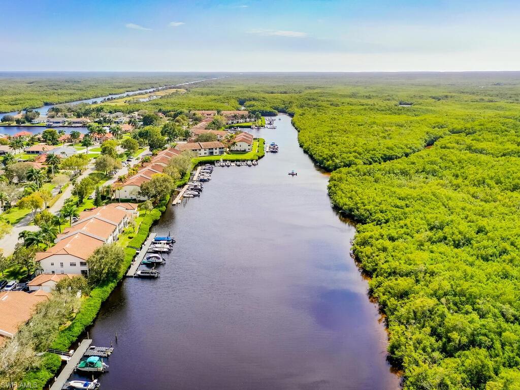 SUNSET CAY VILLAS - Residential