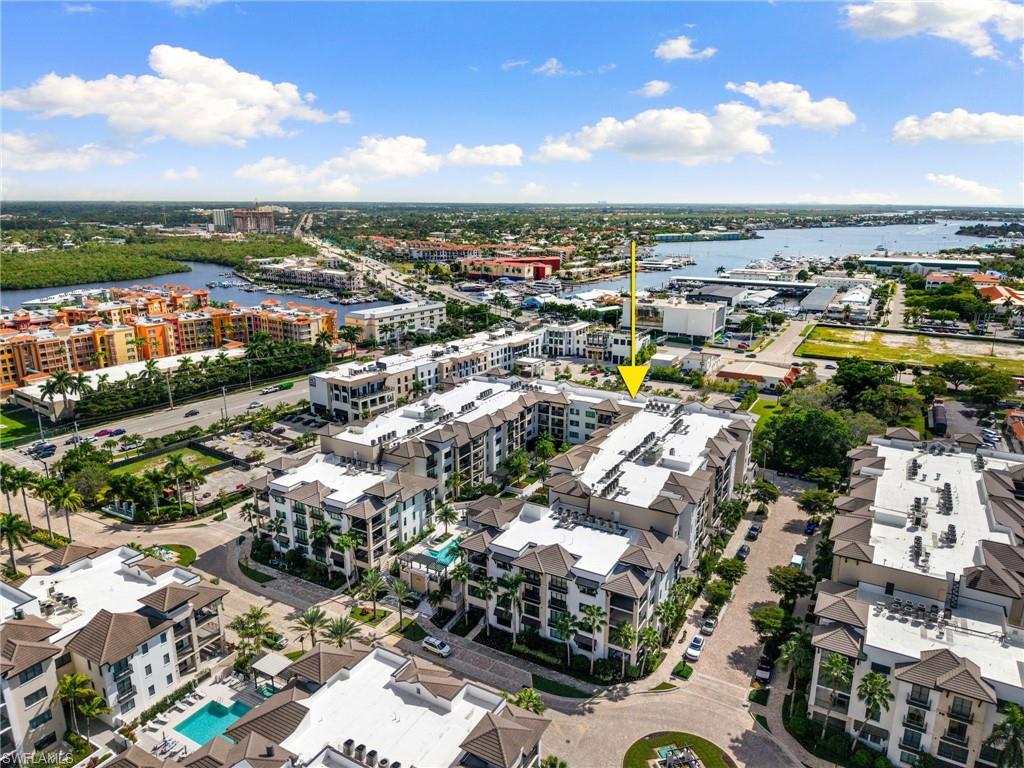 QUATTRO AT NAPLES SQUARE - Residential