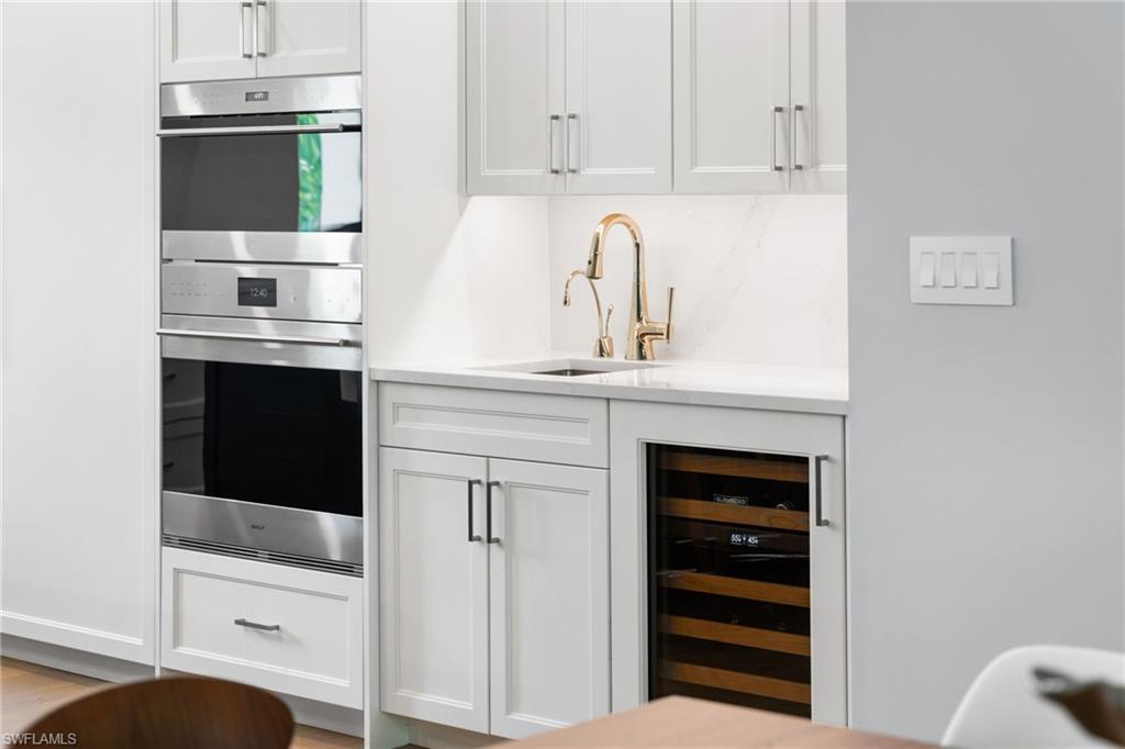 QUATTRO AT NAPLES SQUARE - Residential