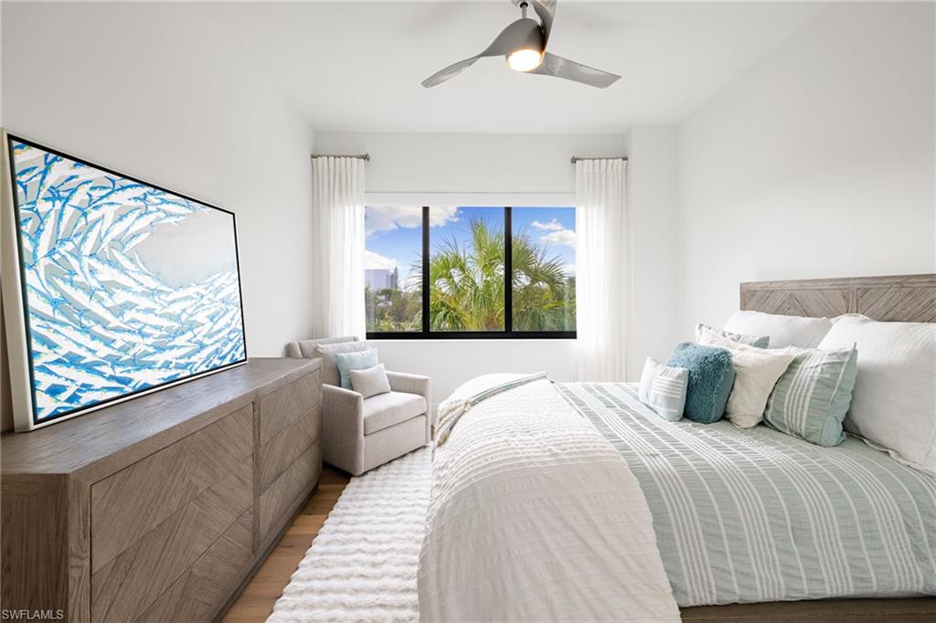 QUATTRO AT NAPLES SQUARE - Residential