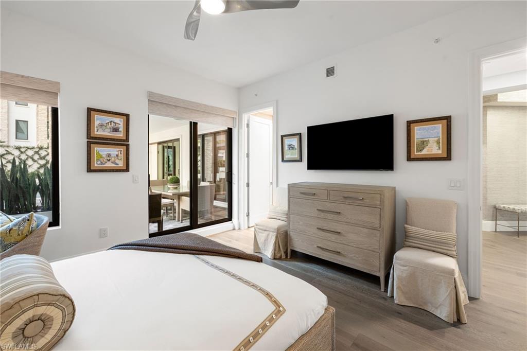 QUATTRO AT NAPLES SQUARE - Residential