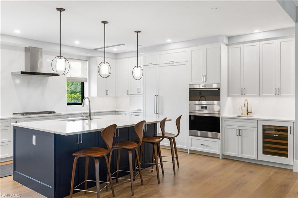 QUATTRO AT NAPLES SQUARE - Residential