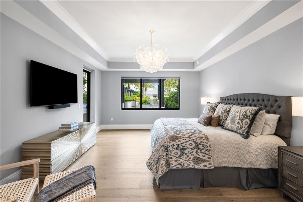 QUATTRO AT NAPLES SQUARE - Residential