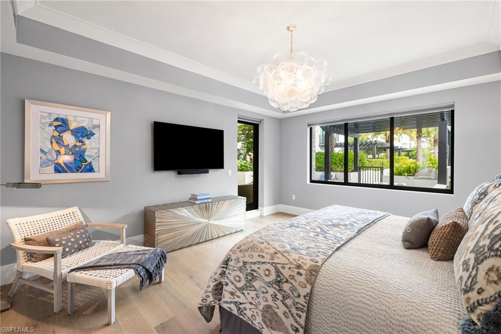 QUATTRO AT NAPLES SQUARE - Residential