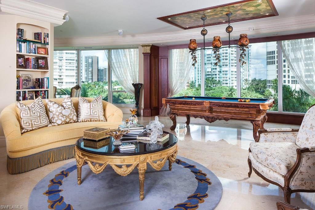 REGENT - Residential