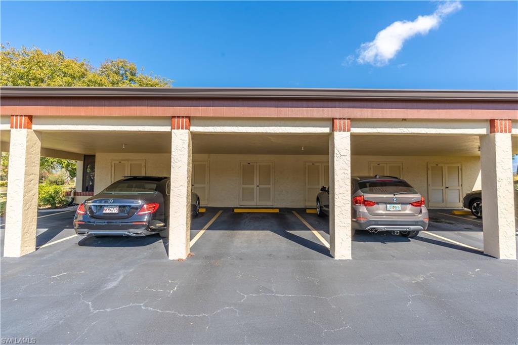 BOCA CIEGA MANOR - Residential