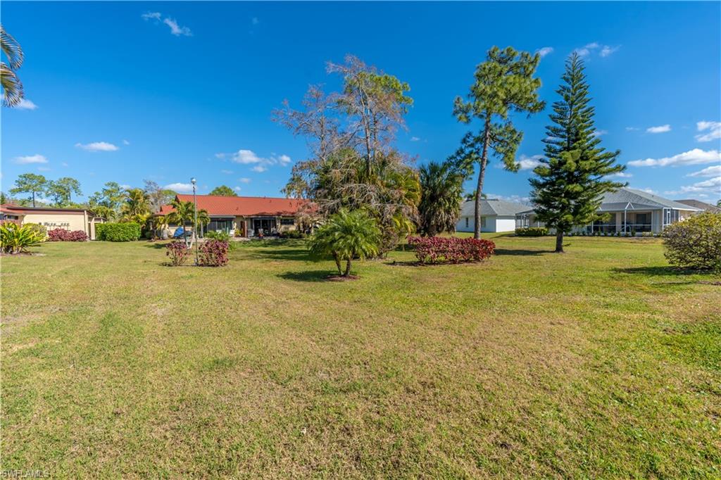 BOCA CIEGA MANOR - Residential