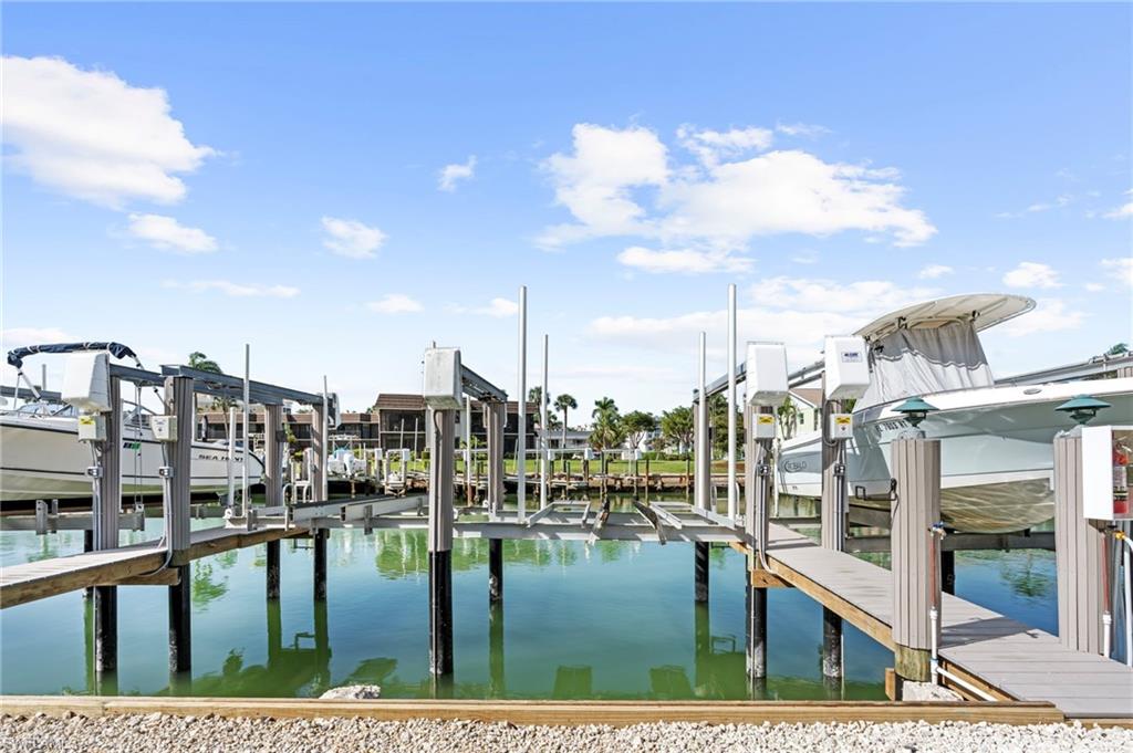 BOAT CLUB OF MARCO ISLAND - Residential