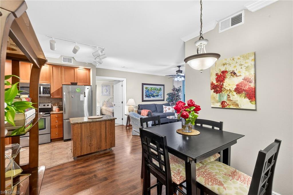 ALTA MAR - Residential Lease