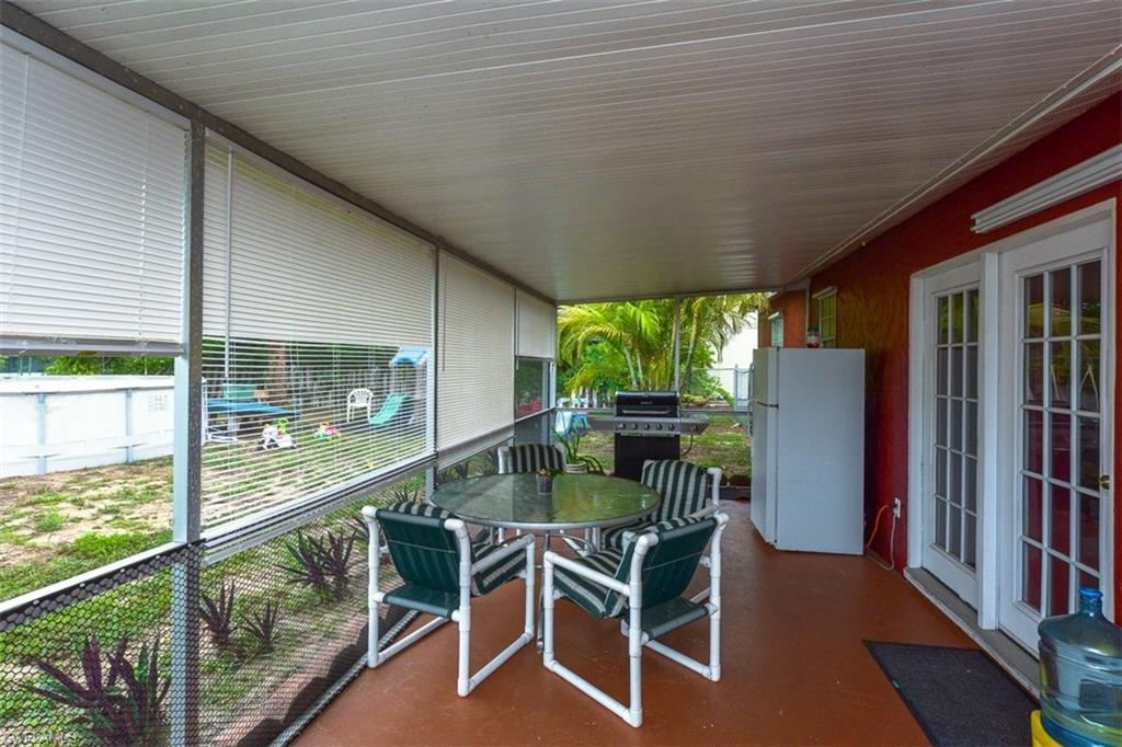 GOLDEN GATE CITY - Residential