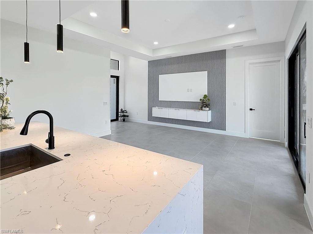 Properties 2206 NE 35th LN